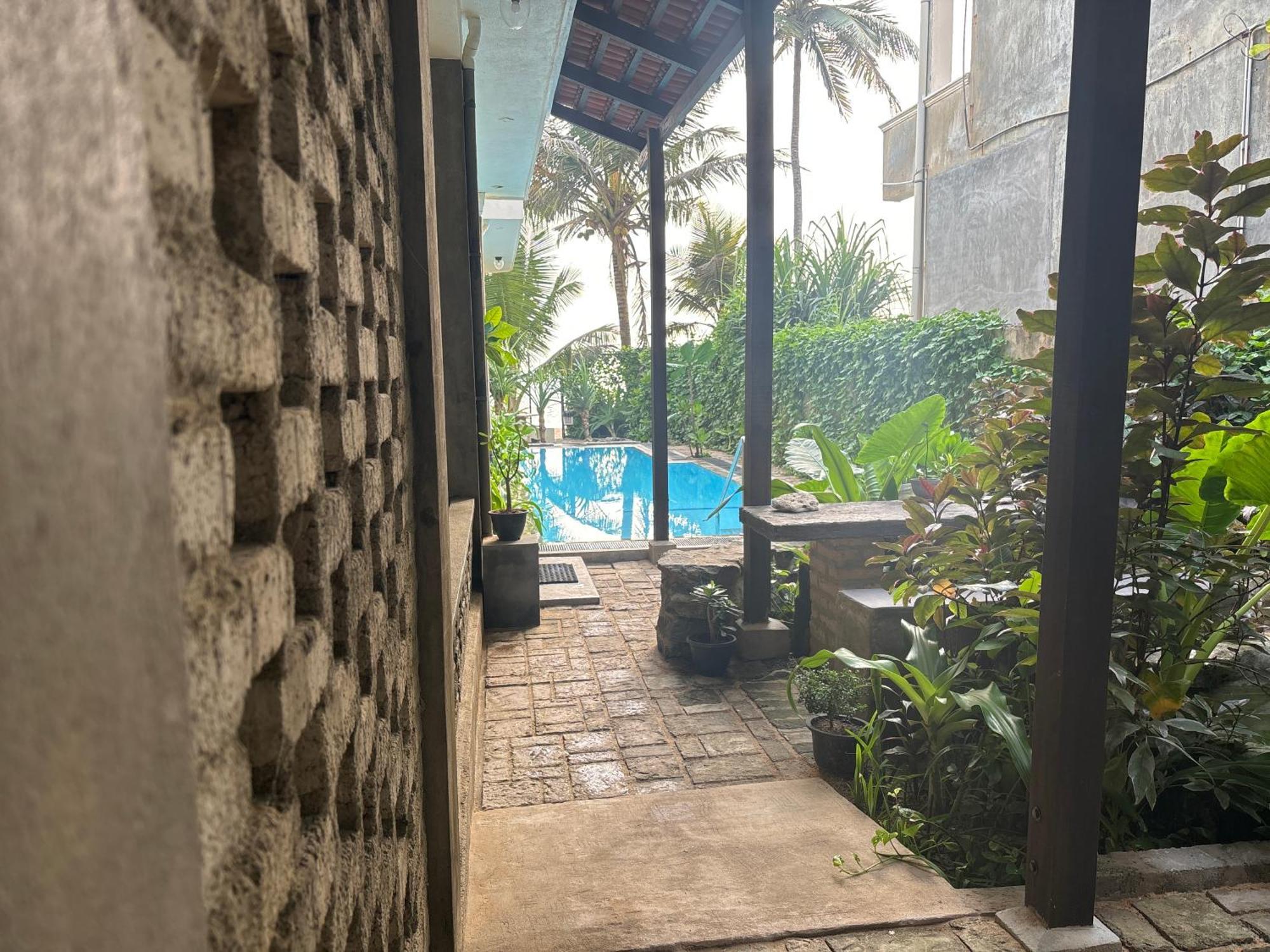 Mirage Beach House At Morava Court Hikkaduwa Exteriör bild