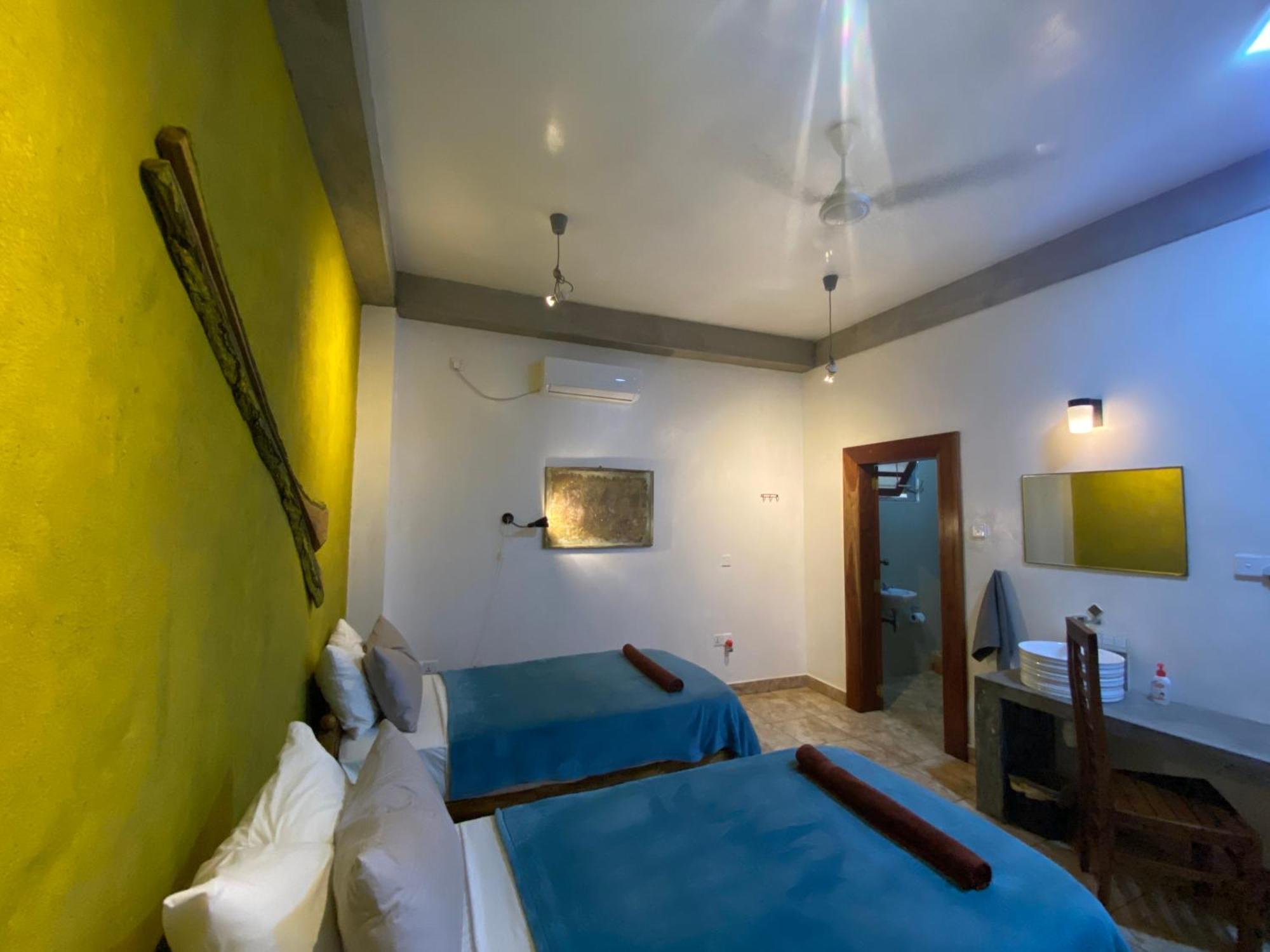 Mirage Beach House At Morava Court Hikkaduwa Exteriör bild