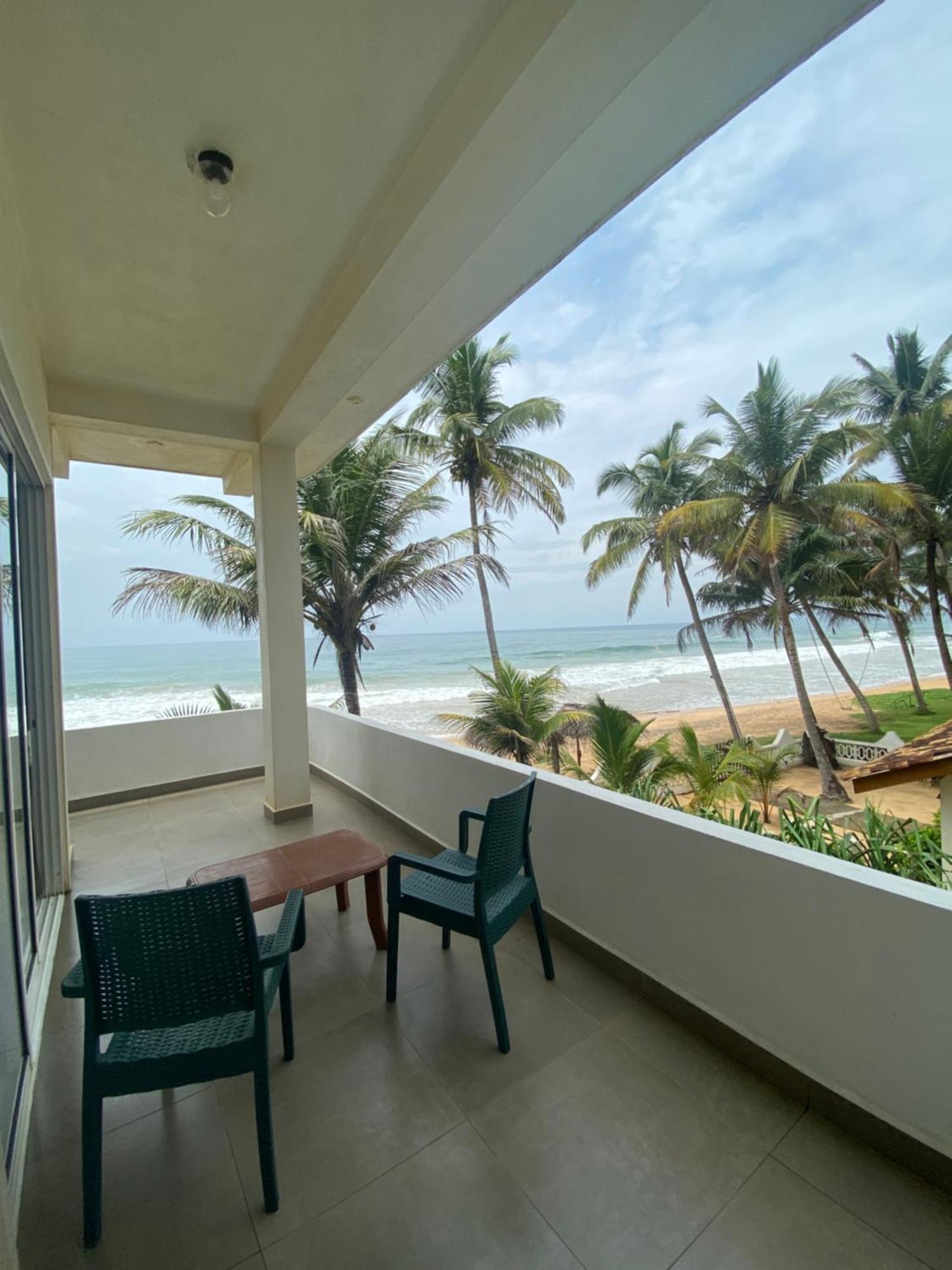 Mirage Beach House At Morava Court Hikkaduwa Exteriör bild