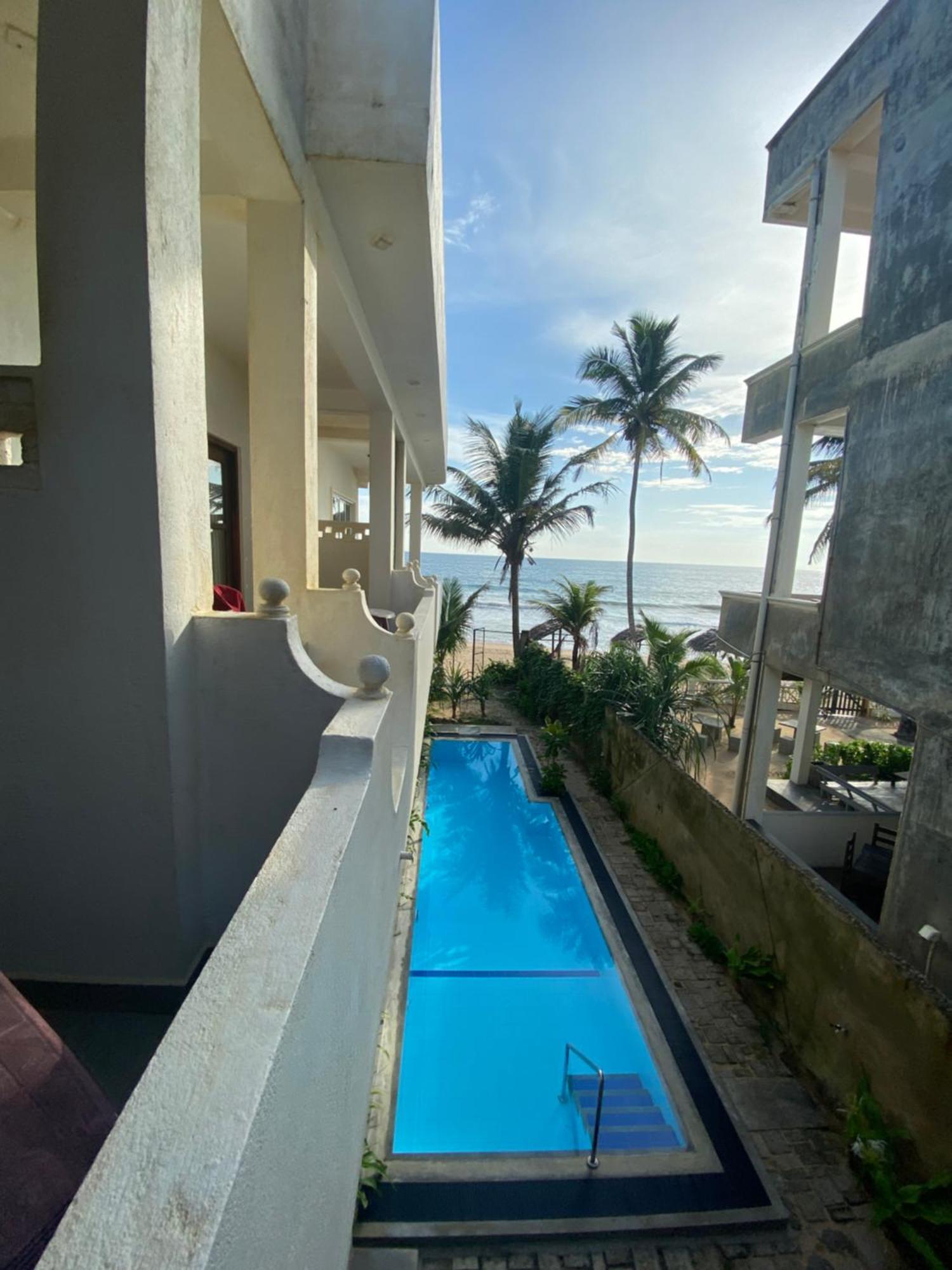 Mirage Beach House At Morava Court Hikkaduwa Exteriör bild
