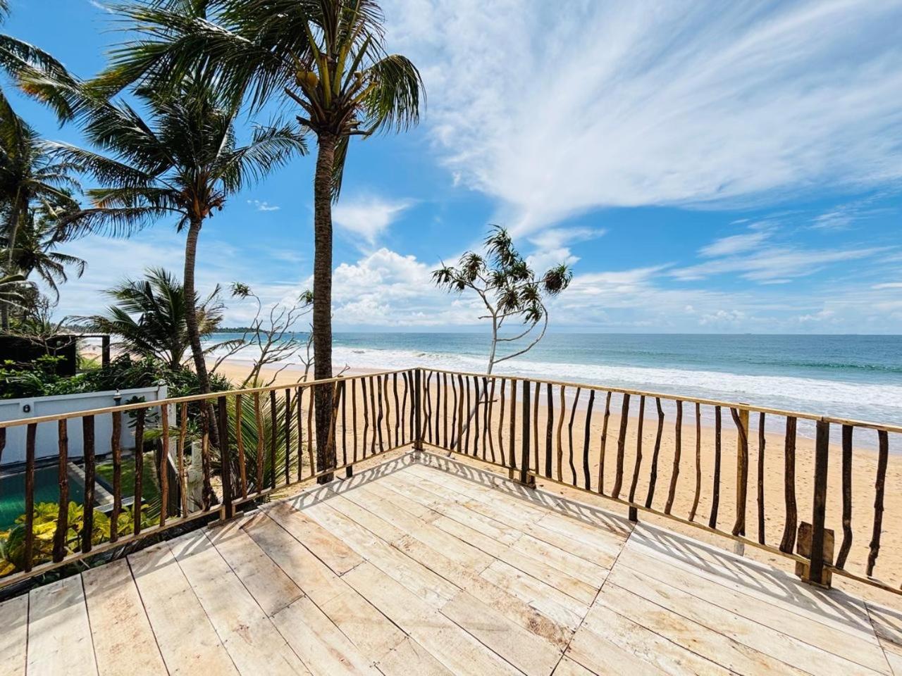 Mirage Beach House At Morava Court Hikkaduwa Exteriör bild